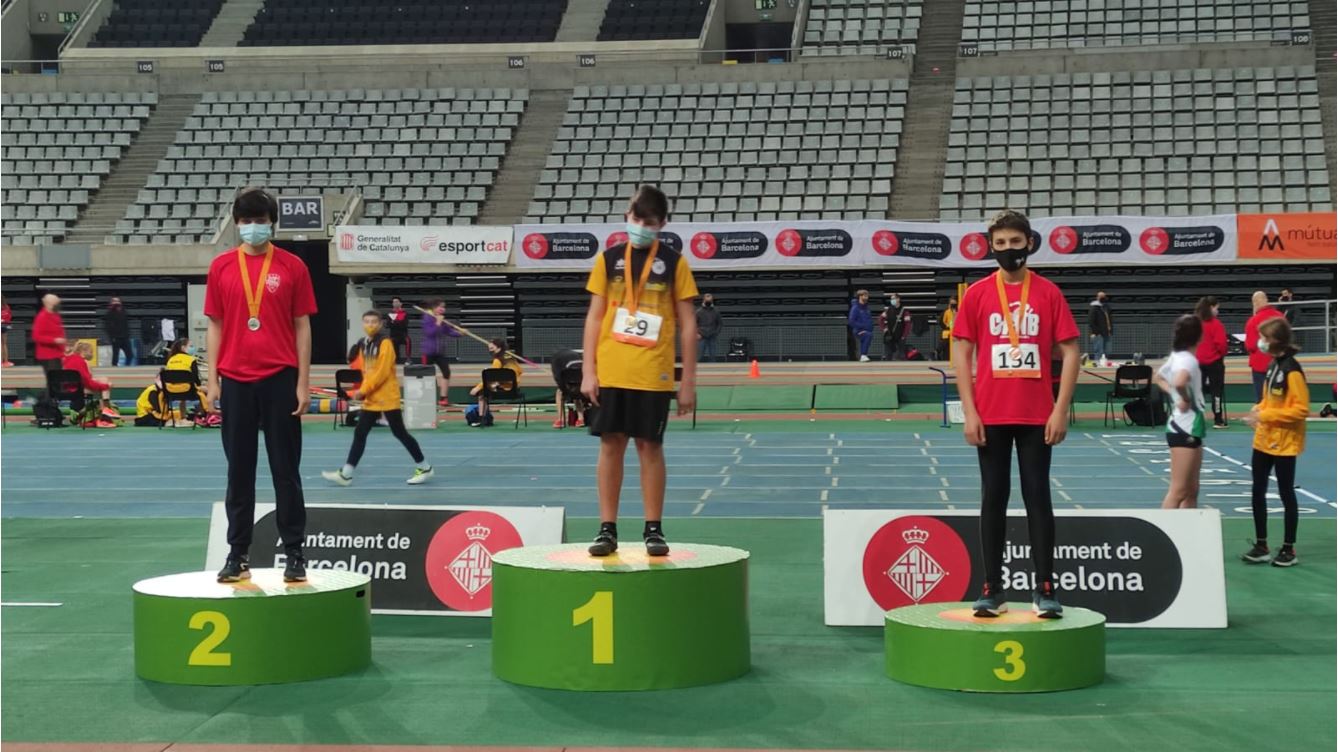 Dani recollint la medalla de tercer classificat al Palau sant Jordi